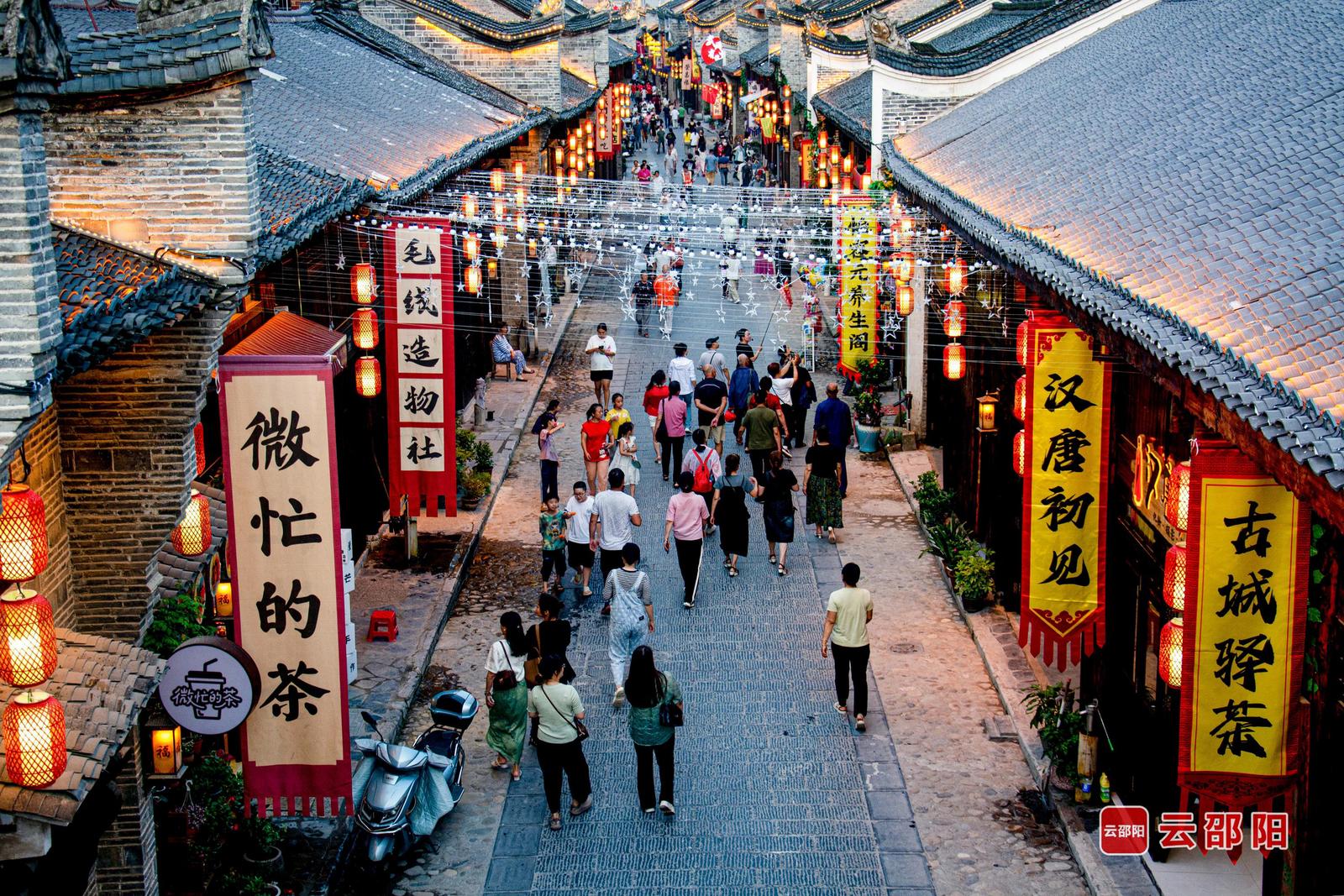《都梁古街》罗红英 摄